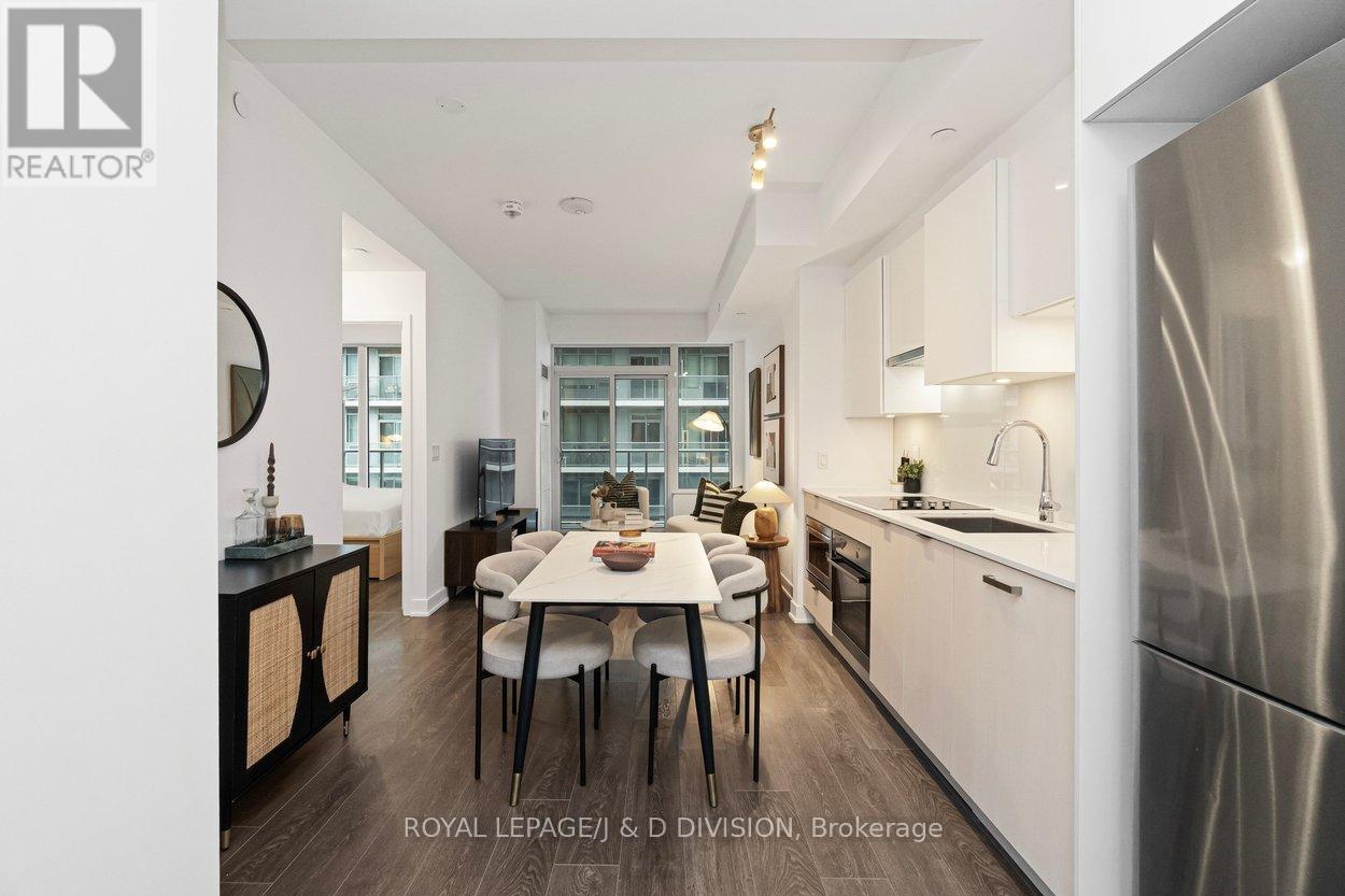 1807 - 99 Broadway Avenue, Toronto, Ontario  M4P 0E3 - Photo 7 - C13113352