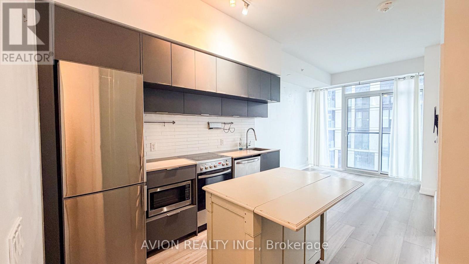 2501 - 181 Dundas Street E, Toronto, Ontario  M5A 0N5 - Photo 3 - C13113372