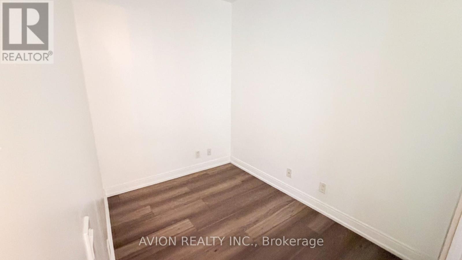 2501 - 181 Dundas Street E, Toronto, Ontario  M5A 0N5 - Photo 8 - C13113372