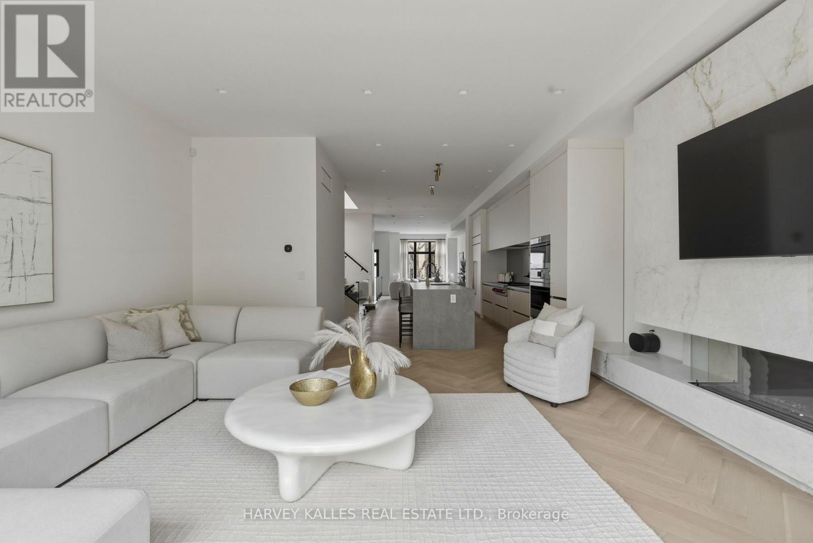 261 St Germain Avenue, Toronto, Ontario  M5M 1W4 - Photo 25 - C13113422