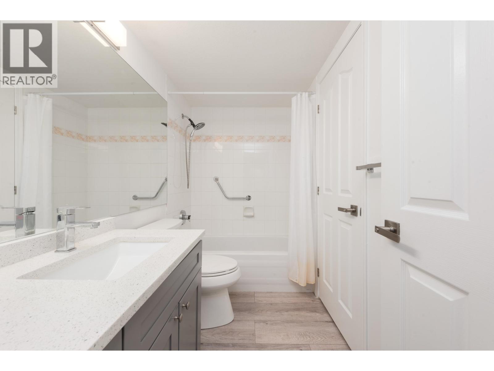 304 6475 Chester Street, Vancouver, British Columbia  V5W 4B7 - Photo 13 - R3122048