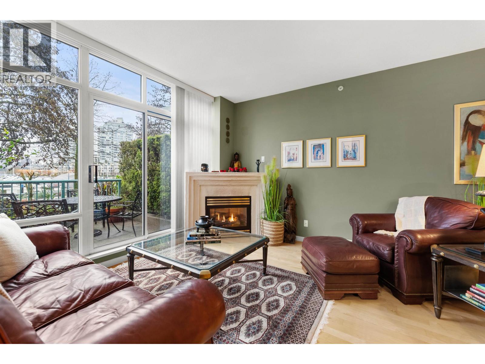 1053 Marinaside Crescent, Vancouver, British Columbia  V6Z 3A5 - Photo 13 - R3122056