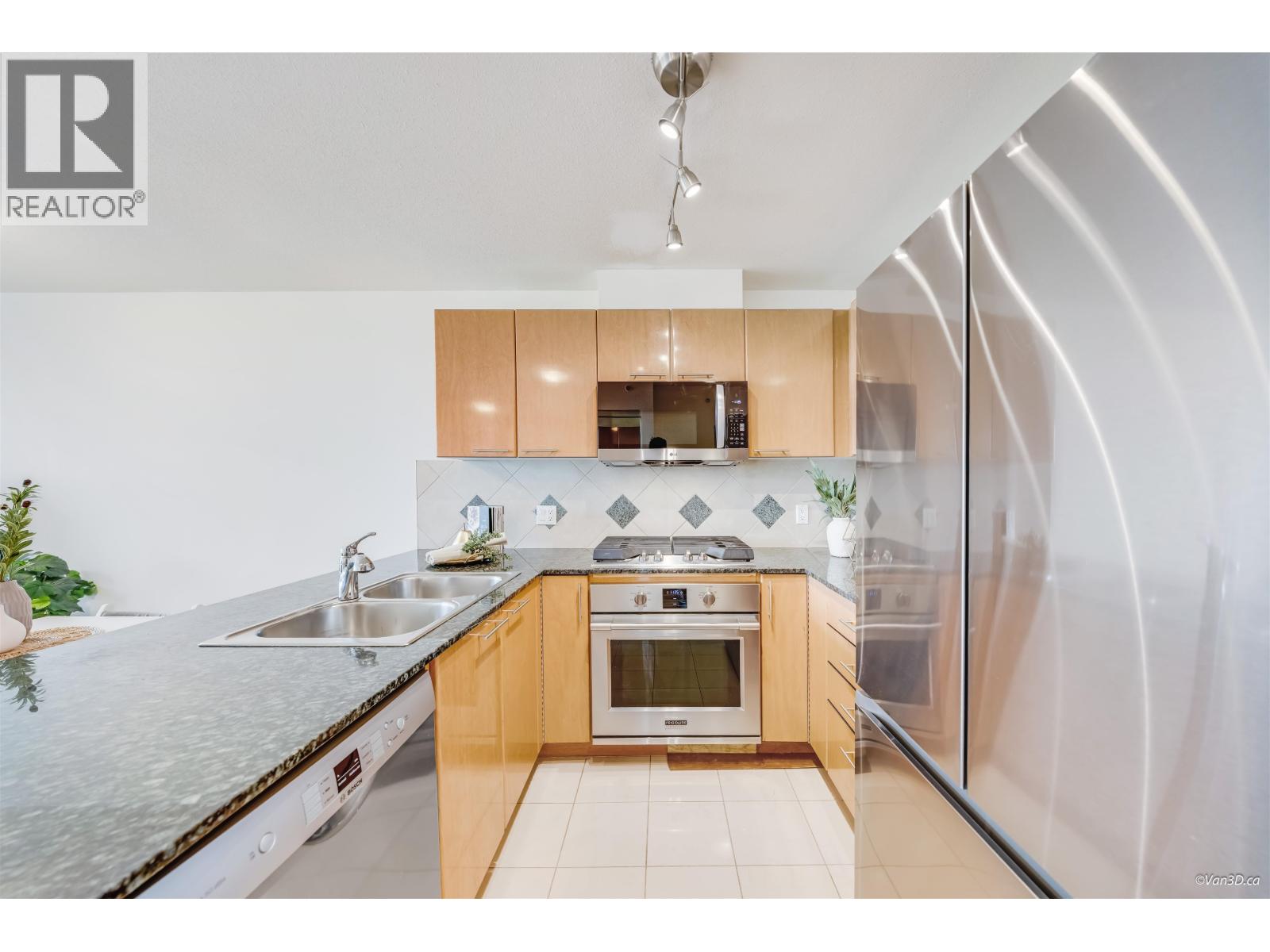 601 5933 Cooney Road, Richmond, British Columbia  V6X 4H3 - Photo 4 - R3122103