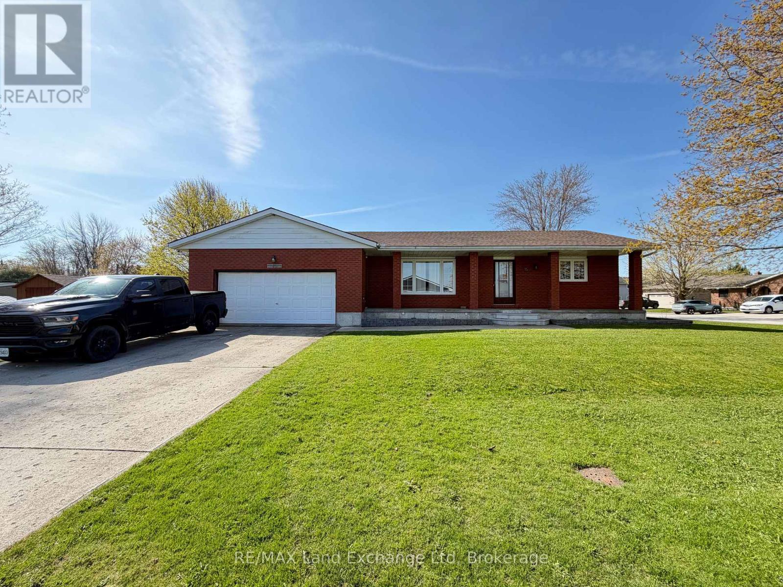 15 MITCHELL STREET, South Bruce, Ontario