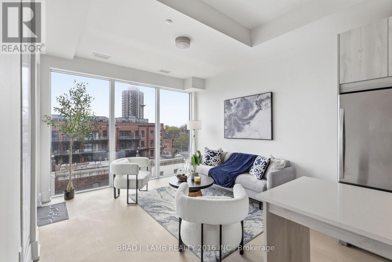 413 - 495 Logan Avenue, Toronto, Ontario  M4K 0A5 - Photo 10 - E13113306