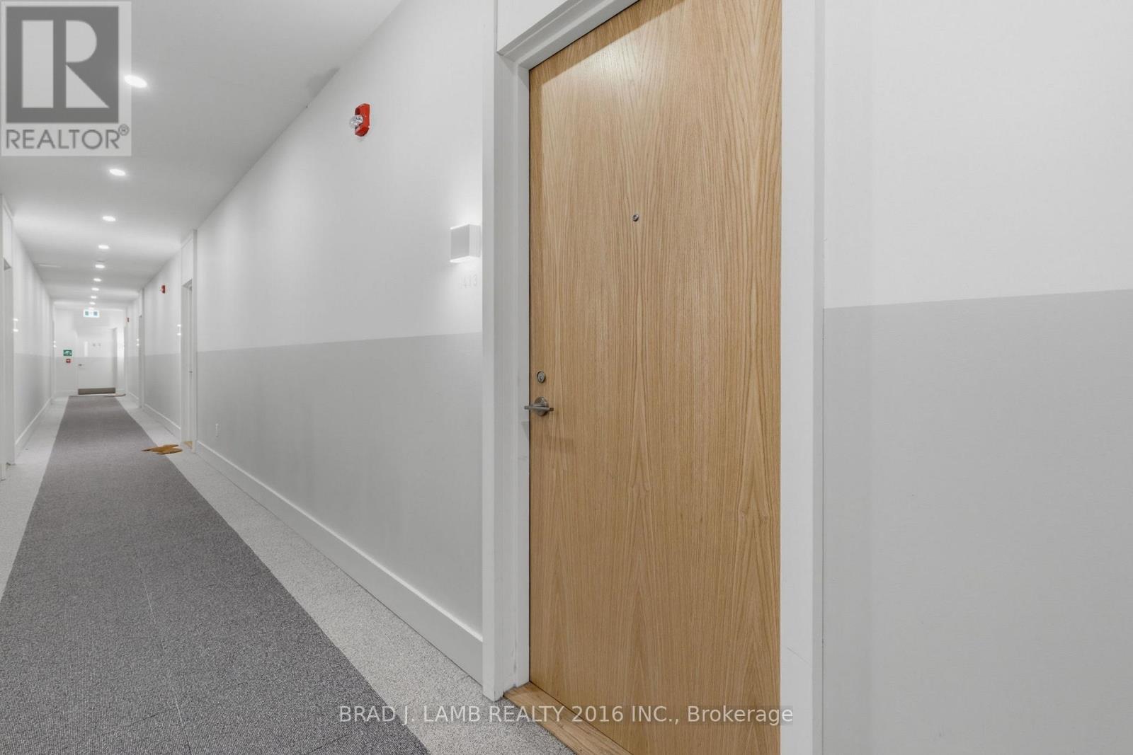 413 - 495 Logan Avenue, Toronto, Ontario  M4K 0A5 - Photo 3 - E13113306