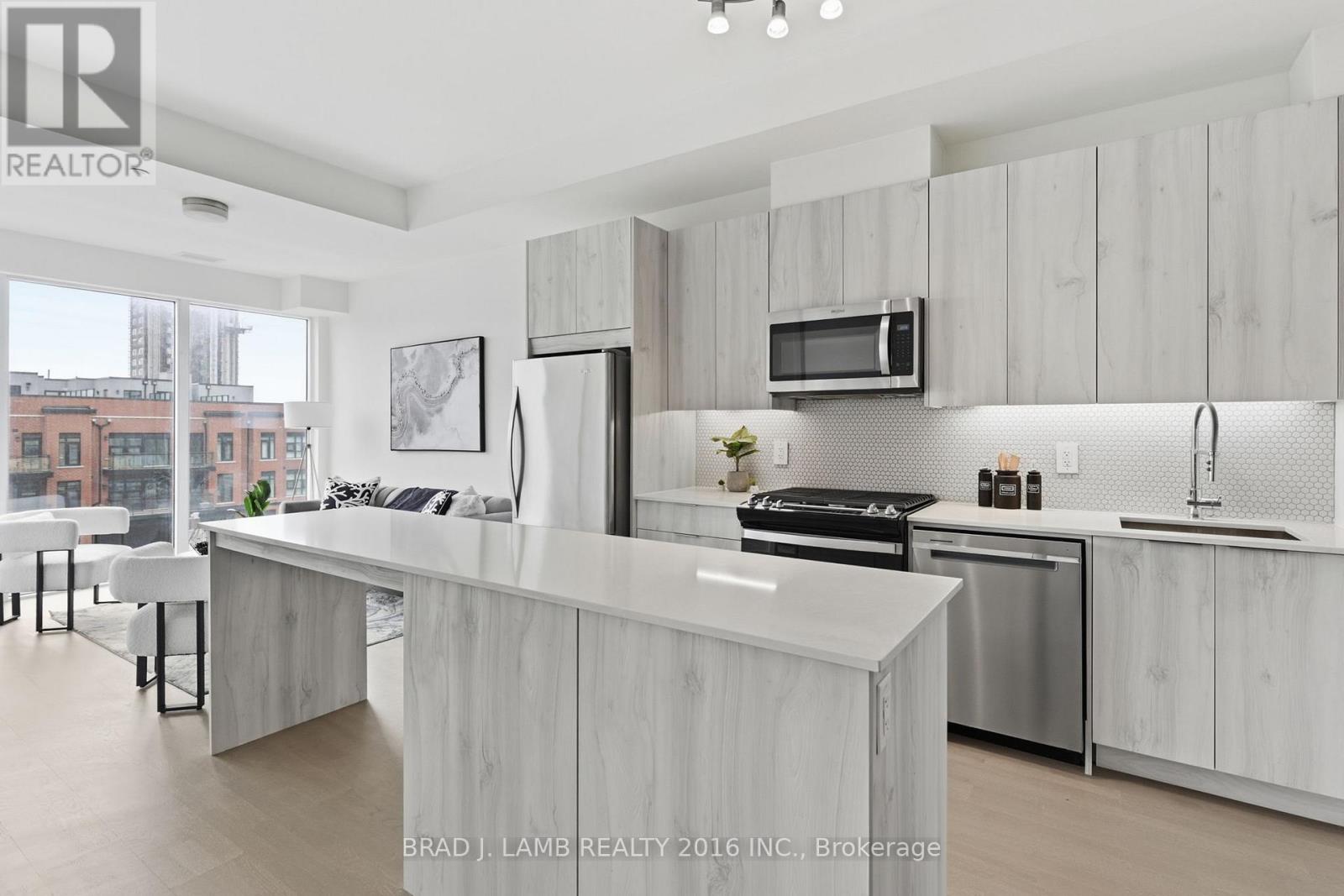 413 - 495 Logan Avenue, Toronto, Ontario  M4K 0A5 - Photo 5 - E13113306