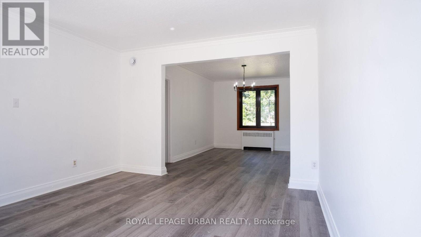 14 Camrose Crescent, Toronto, Ontario  M1L 2B6 - Photo 5 - E13113308