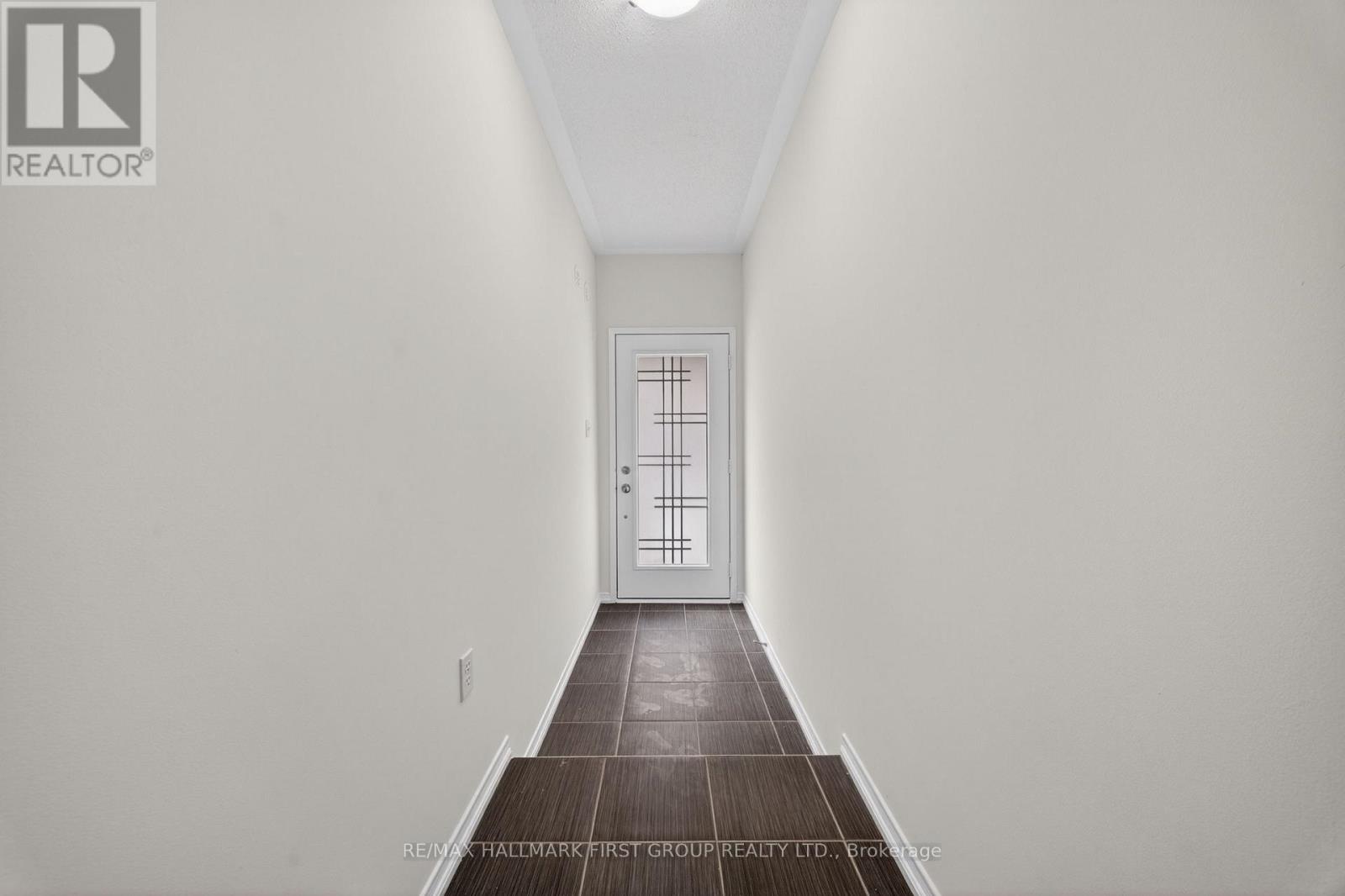 204 - 2494 Rosedrop Path, Oshawa, Ontario  L1L 0L2 - Photo 5 - E13113430