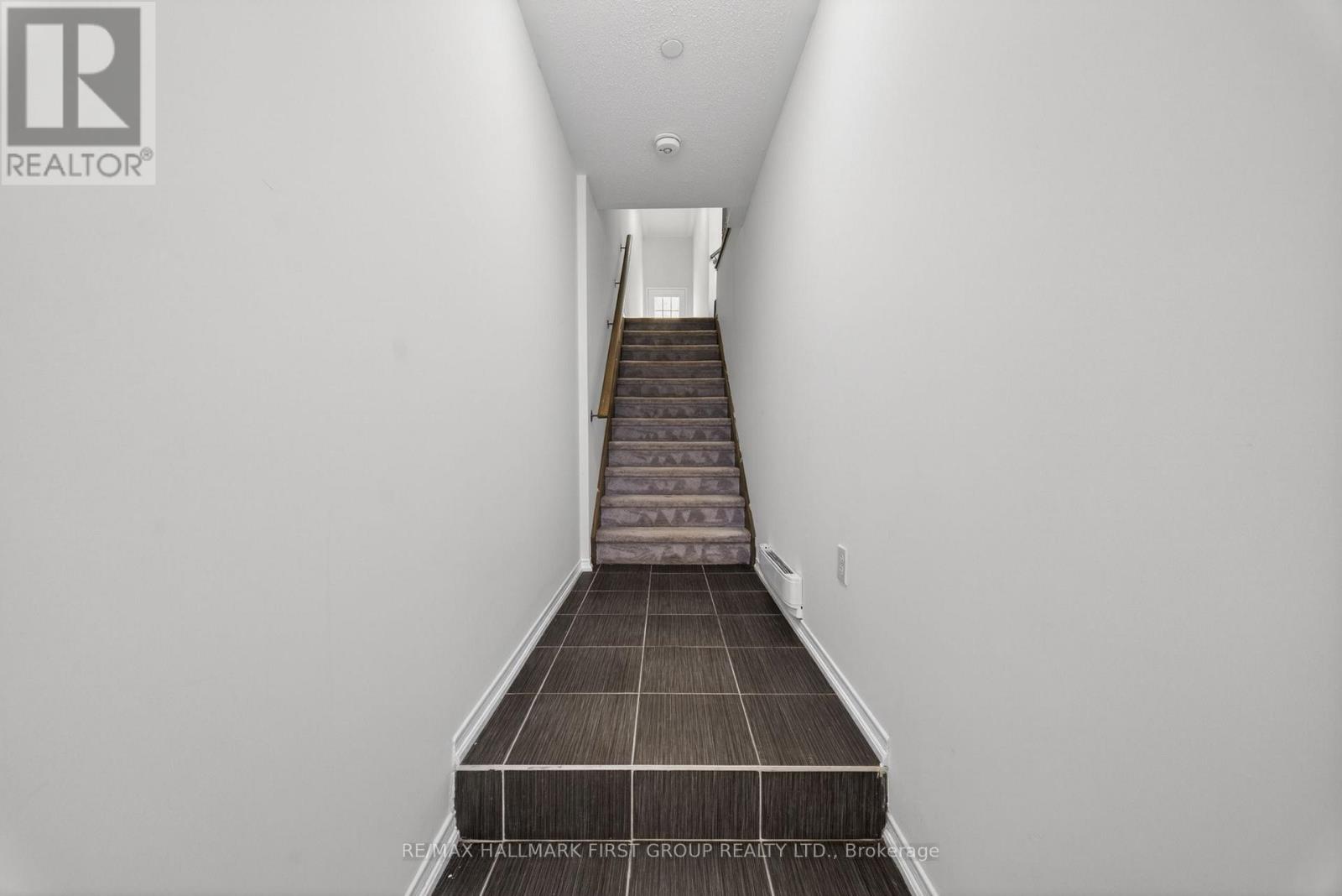 204 - 2494 Rosedrop Path, Oshawa, Ontario  L1L 0L2 - Photo 6 - E13113430
