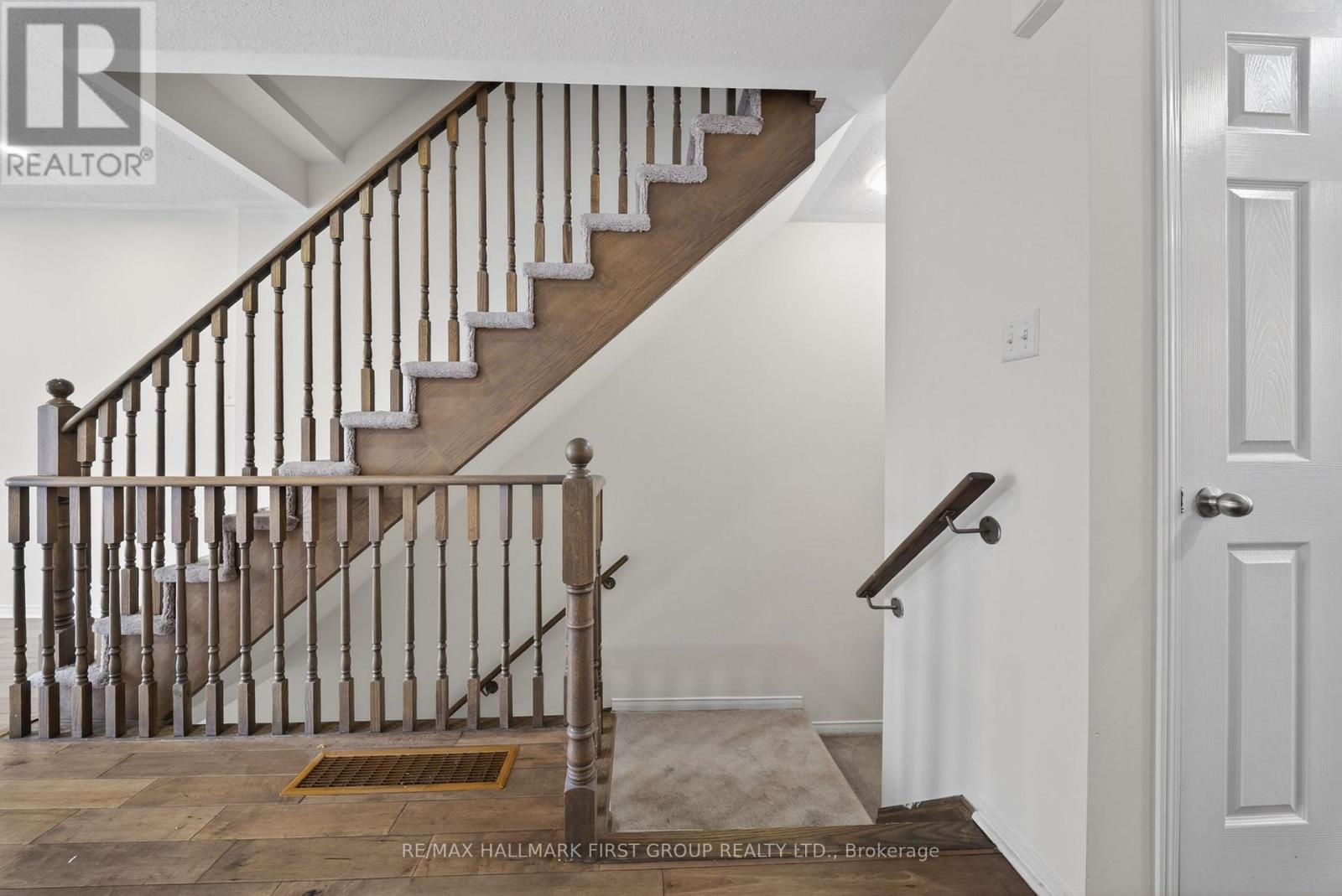 204 - 2494 Rosedrop Path, Oshawa, Ontario  L1L 0L2 - Photo 9 - E13113430