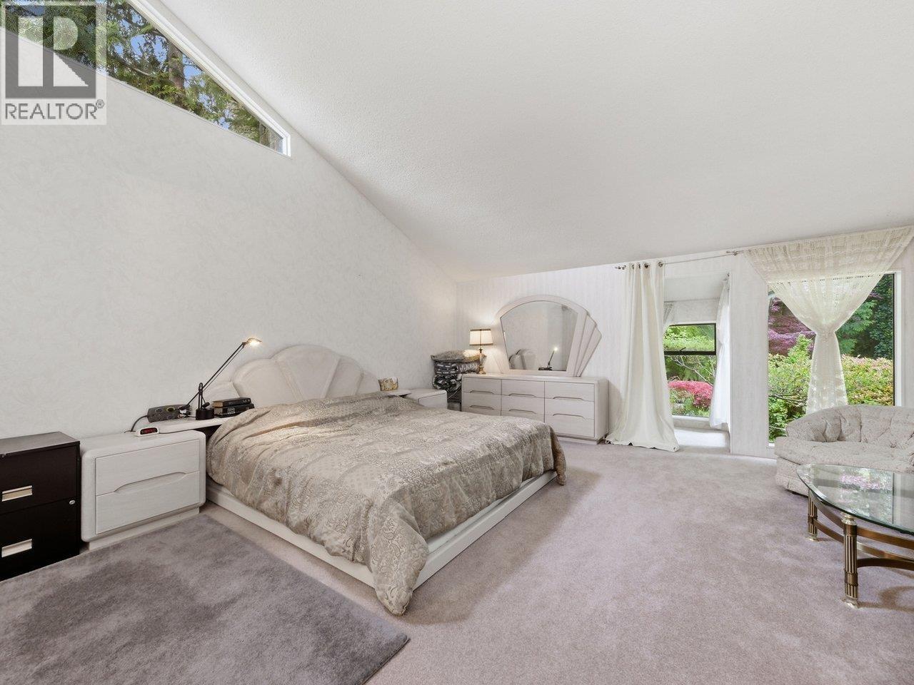 4786 Armour Court, North Vancouver, British Columbia  V7K 2W6 - Photo 17 - R3122058