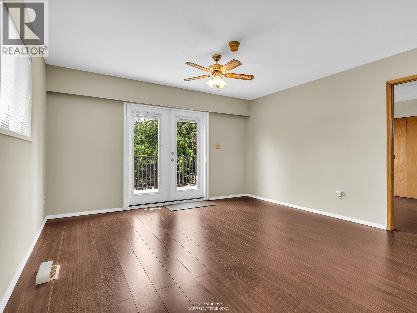 859 E 17th Street, North Vancouver, British Columbia  V7L 2X2 - Photo 11 - R3122082