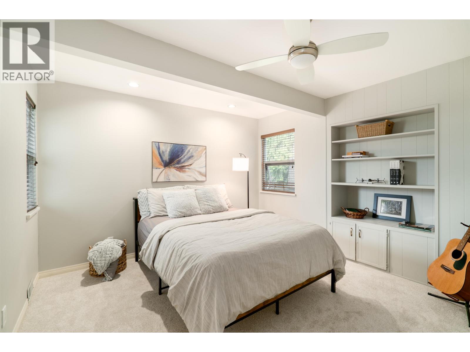 939 Calverhall Street, North Vancouver, British Columbia  V7L 1Y1 - Photo 19 - R3122127