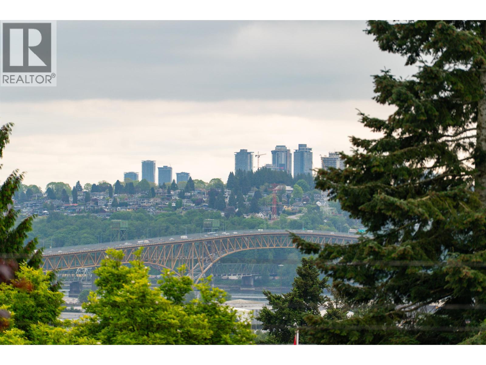939 Calverhall Street, North Vancouver, British Columbia  V7L 1Y1 - Photo 9 - R3122127