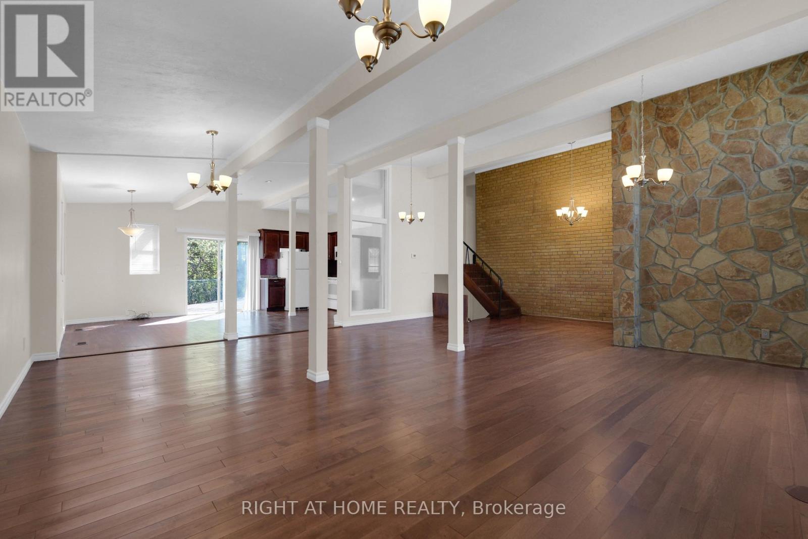 931 Willowdale Avenue, Toronto, Ontario  M2M 3C3 - Photo 5 - C13101402
