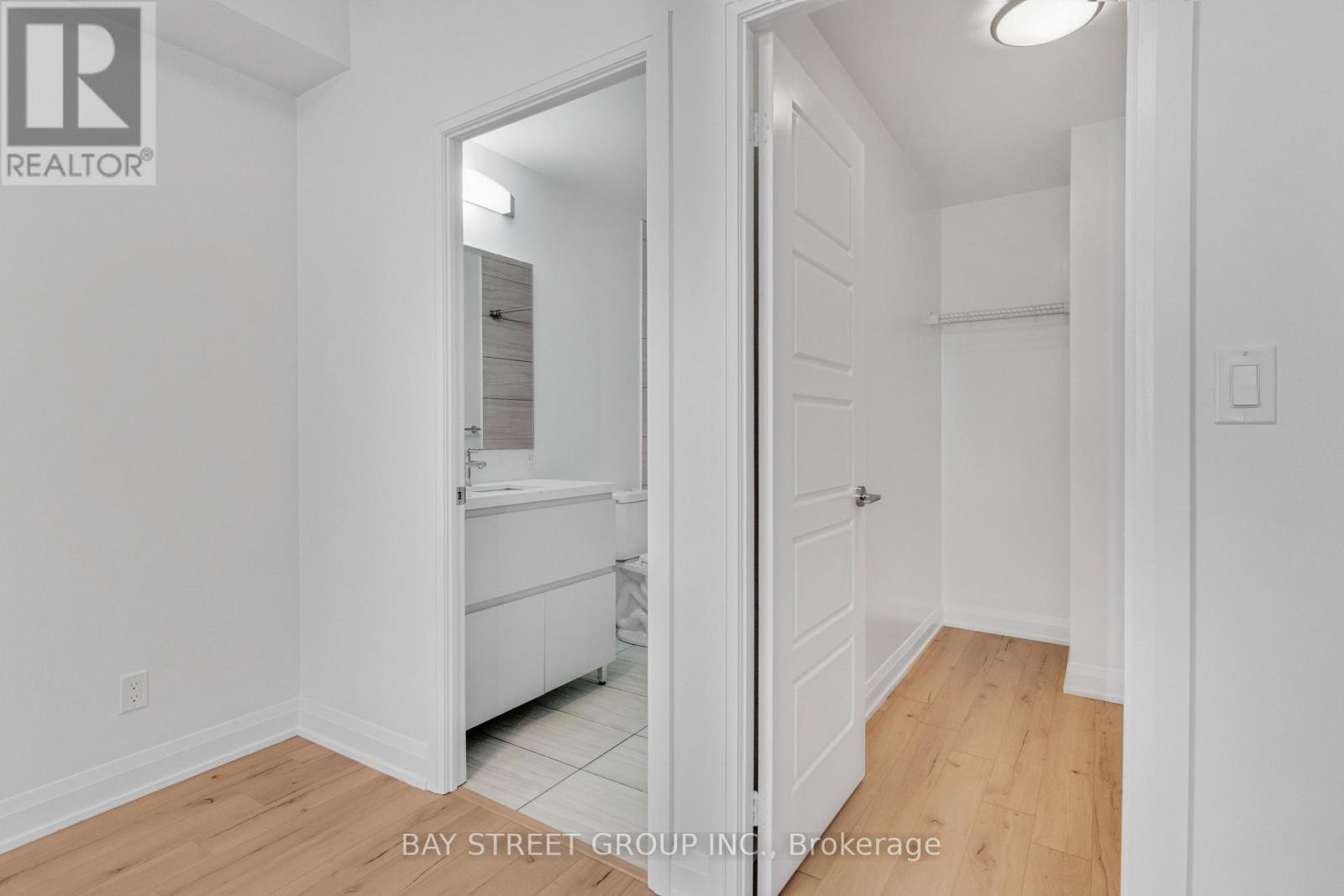2302 - 15 Water Walk Drive, Markham, Ontario  L6G 0G2 - Photo 25 - N13113326