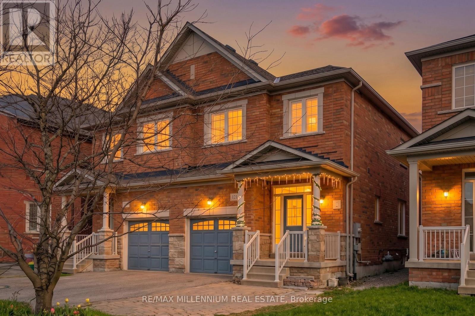 1211 Mccron Crescent, Newmarket, Ontario  L3X 0C5 - Photo 2 - N13113414