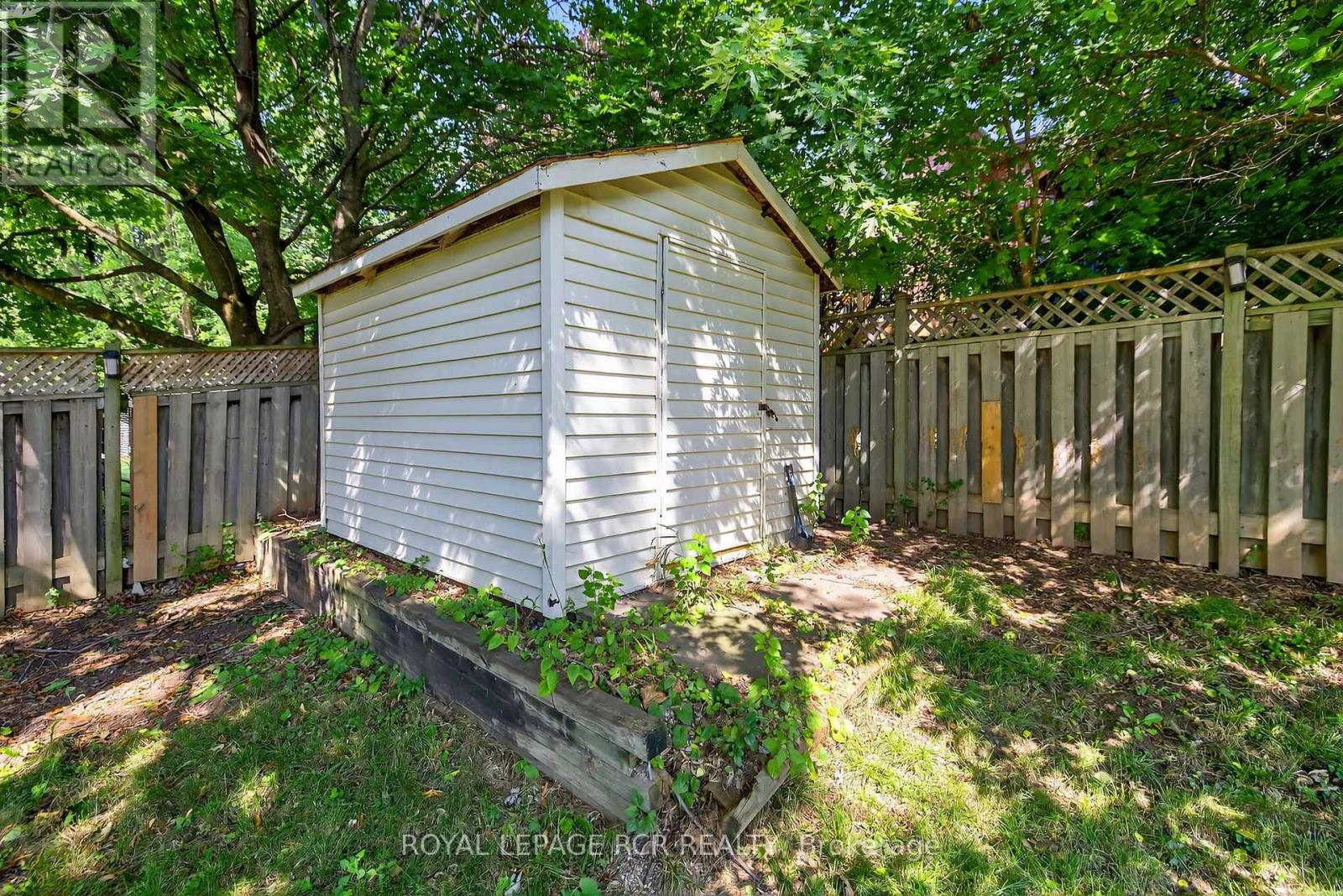 21 Crown Crescent, Bradford West Gwillimbury (Bradford), Ontario  L3Z 2M7 - Photo 44 - N13113440