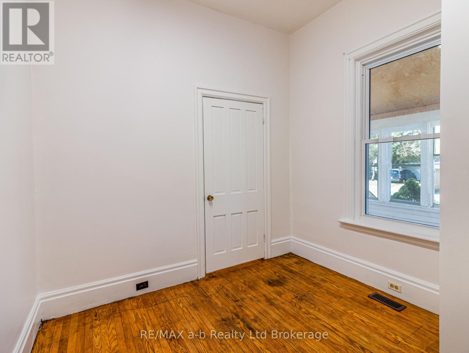 544 Grace Street, Woodstock, Ontario N4S 4N8 - Photo 17 - X13113350