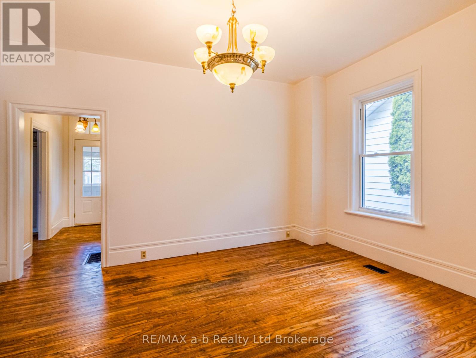 544 Grace Street, Woodstock, Ontario N4S 4N8 - Photo 8 - X13113350