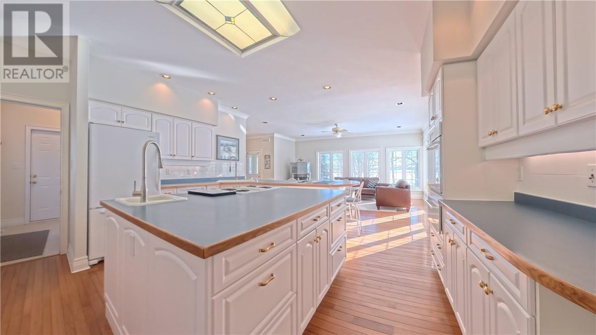 13768 Hwy 6 Highway, Sheguiandah, Ontario  P0P 1N0 - Photo 31 - 2126378