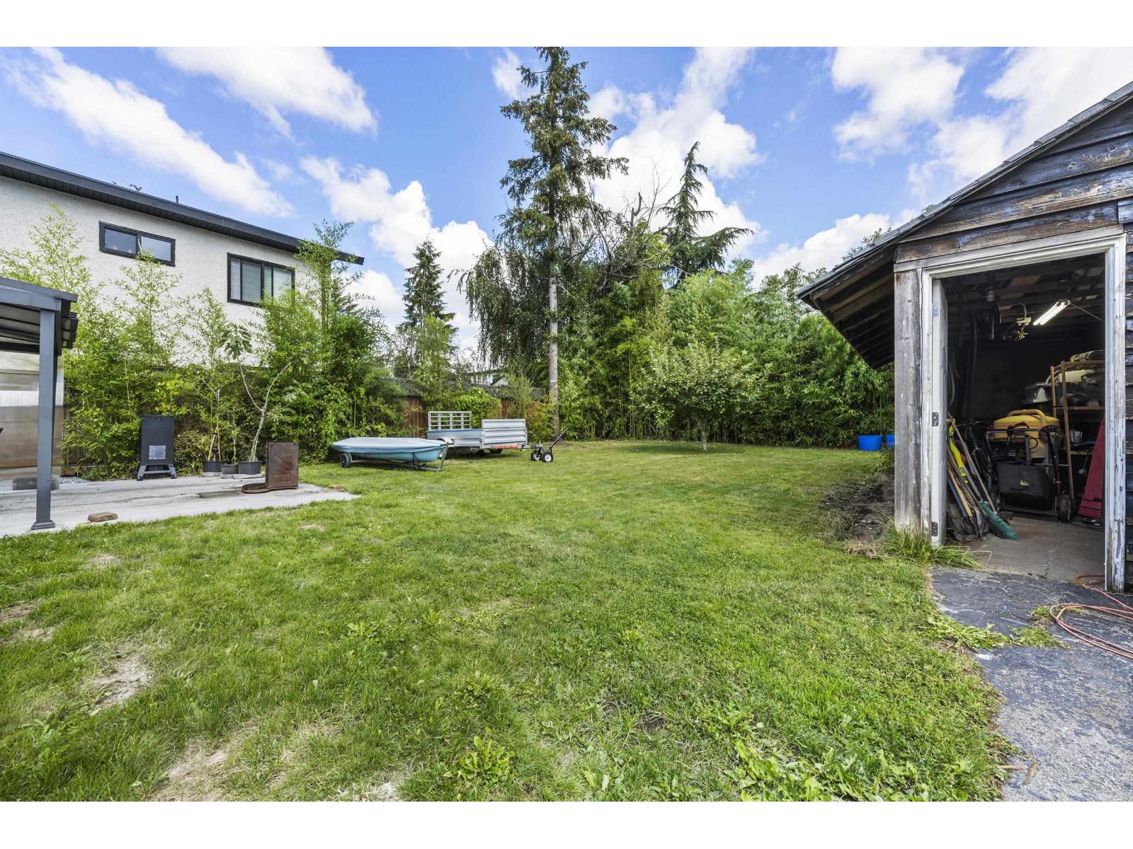 10096 Helen Drive, Surrey, British Columbia  V3V 3B2 - Photo 8 - R3119437