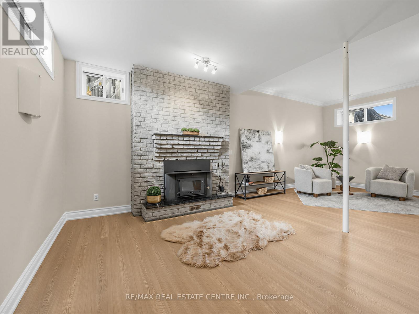 592 Montbeck Crescent, Mississauga, Ontario  L5G 1N8 - Photo 18 - W13113360
