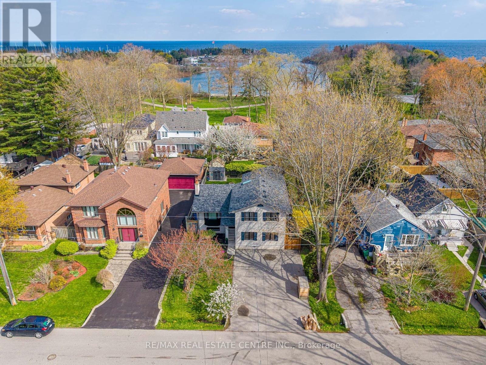 592 Montbeck Crescent, Mississauga, Ontario  L5G 1N8 - Photo 44 - W13113360