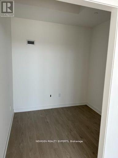 5904 - 3900 Confederation Parkway, Mississauga, Ontario  L5B 0M3 - Photo 15 - W13113362