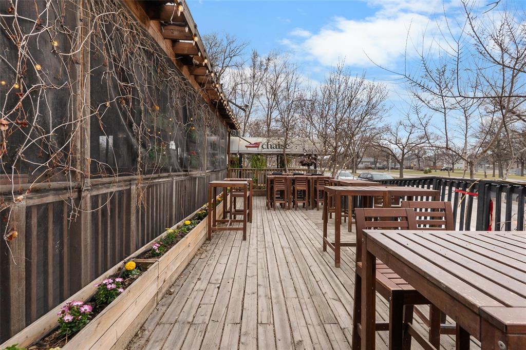 271 Provencher Boulevard, Winnipeg, Manitoba  R2H 0G6 - Photo 7 - 202609751