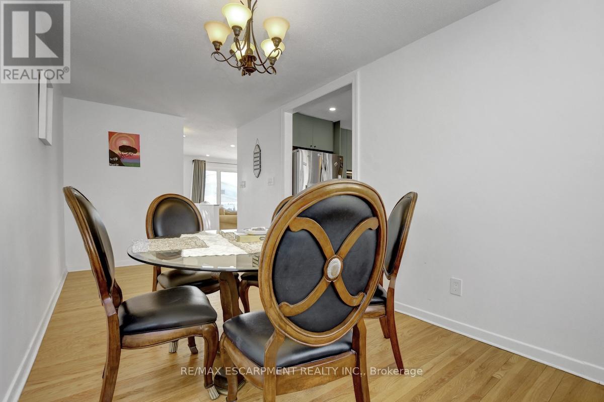 31 Bellfield Street, Ottawa, Ontario  K2B 6K7 - Photo 12 - X13113338
