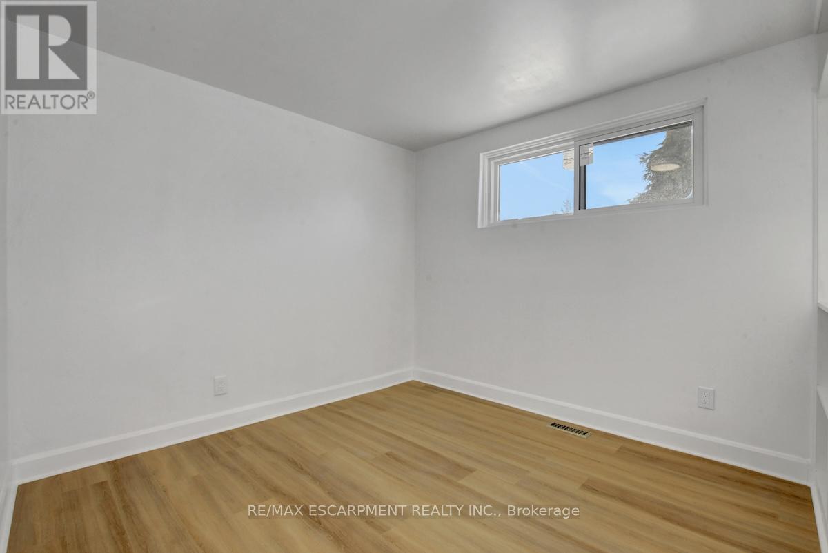 31 Bellfield Street, Ottawa, Ontario  K2B 6K7 - Photo 39 - X13113338