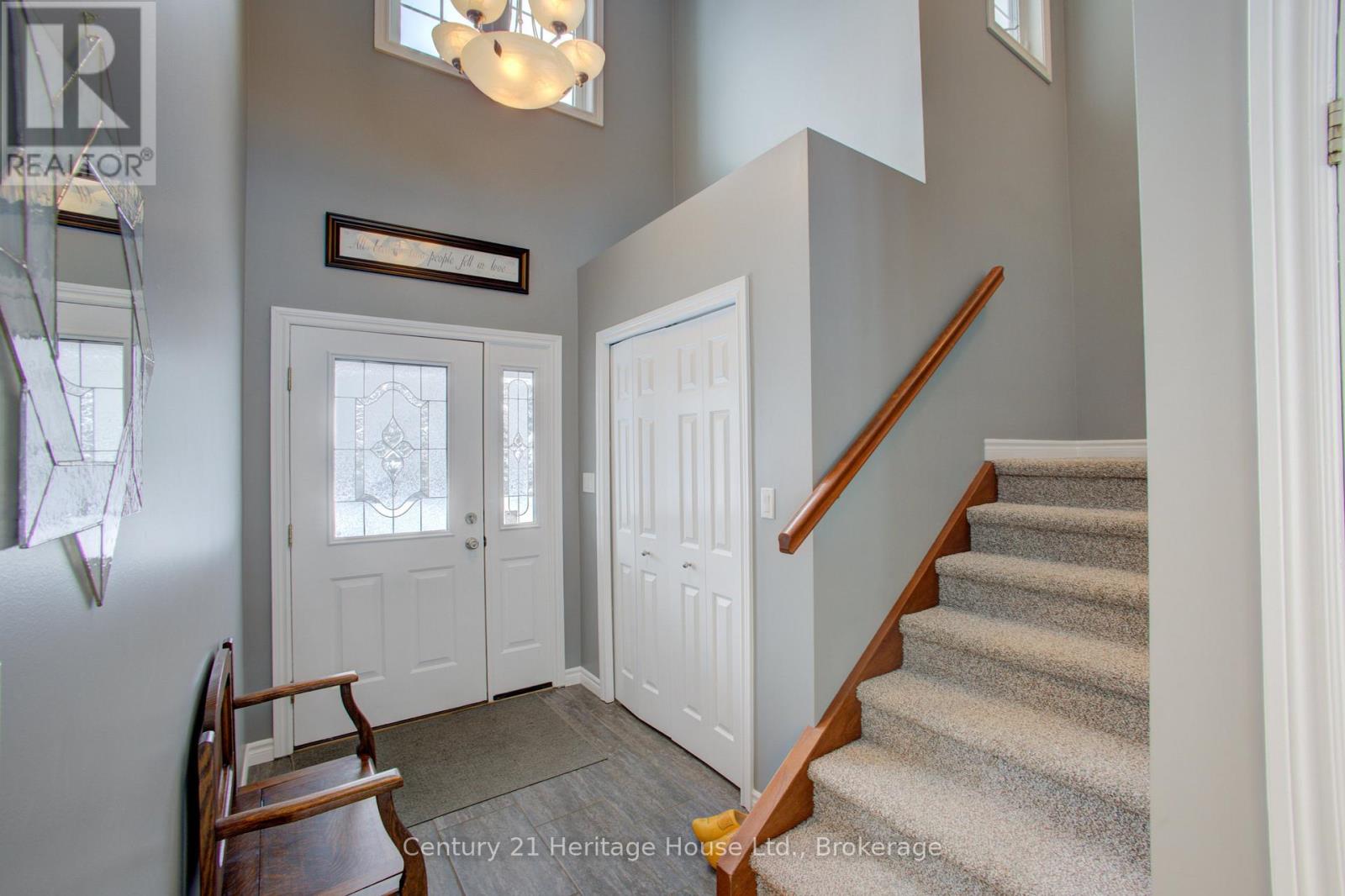 323237 Durham Road E, West Grey, Ontario  N0G 1R0 - Photo 7 - X12827990