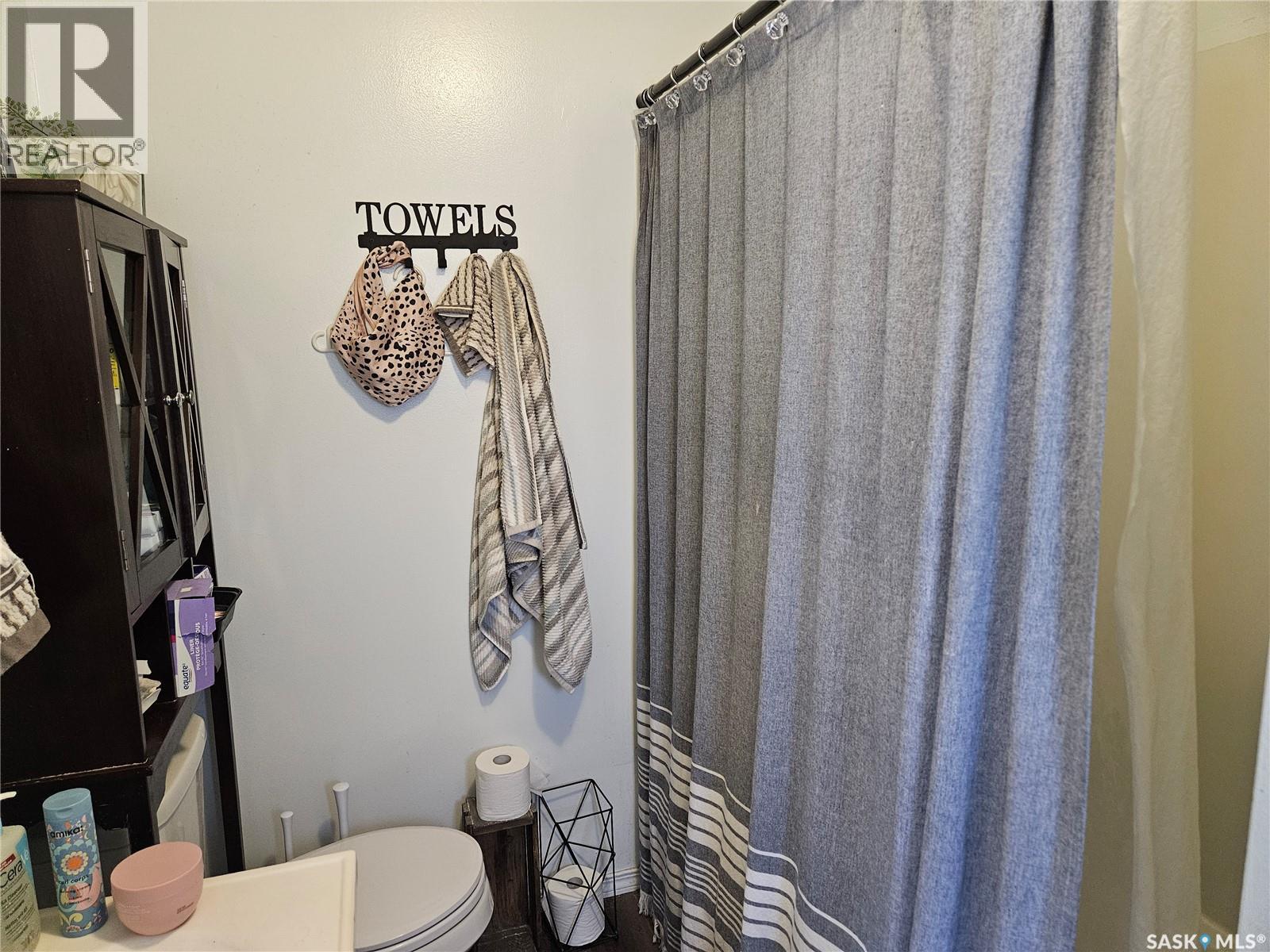 219 Lillooet Street W, Moose Jaw, Saskatchewan  S6H 4Z1 - Photo 12 - SK035602