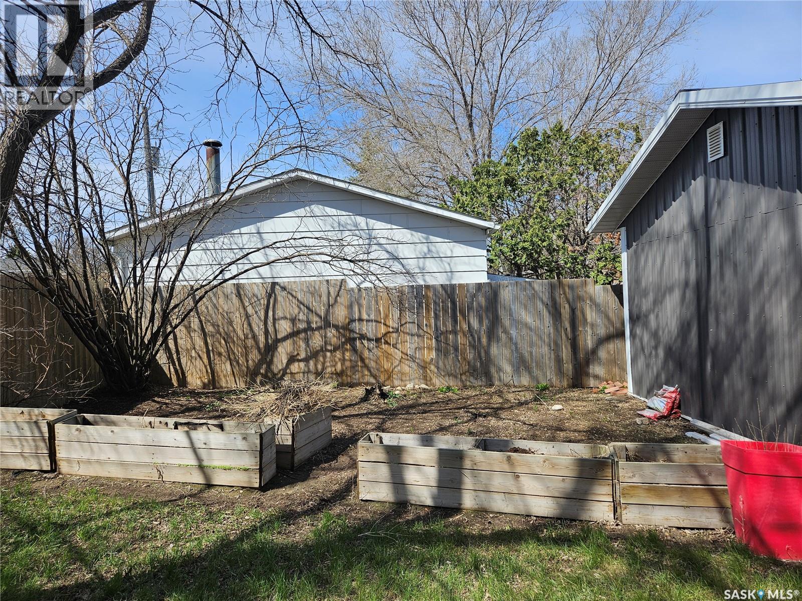219 Lillooet Street W, Moose Jaw, Saskatchewan  S6H 4Z1 - Photo 18 - SK035602