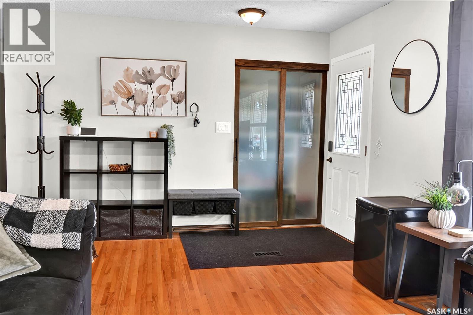 1622 Bradwell Avenue, Saskatoon, Saskatchewan S7N 2P1 - Photo 3 - SK035594