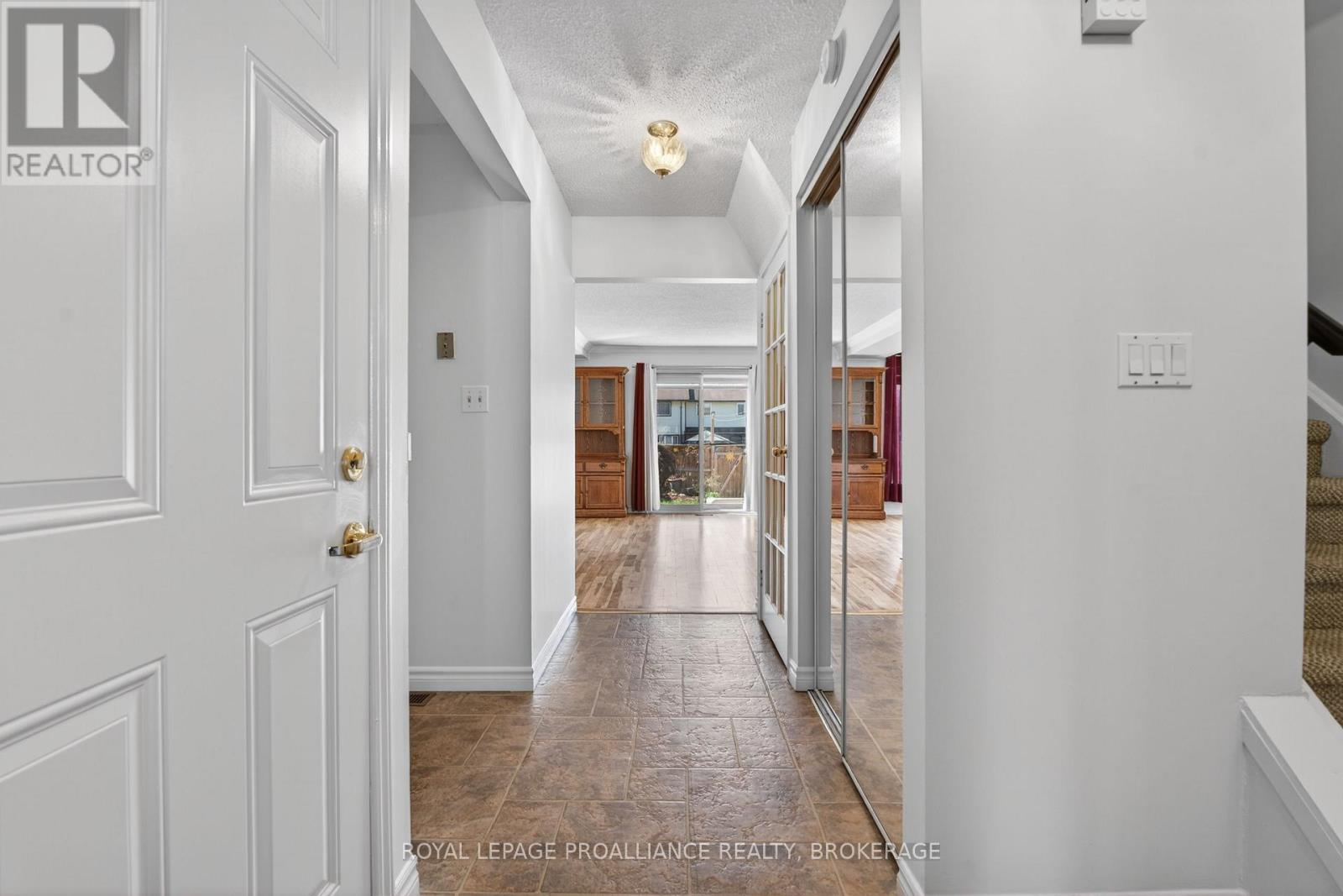 75 Windfield Crescent, Kingston, Ontario  K7K 6G6 - Photo 5 - X13113528