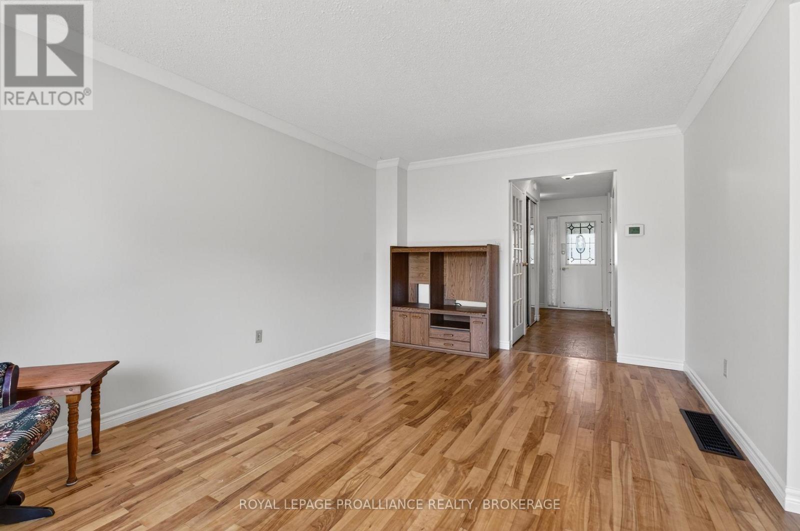 75 Windfield Crescent, Kingston, Ontario  K7K 6G6 - Photo 6 - X13113528