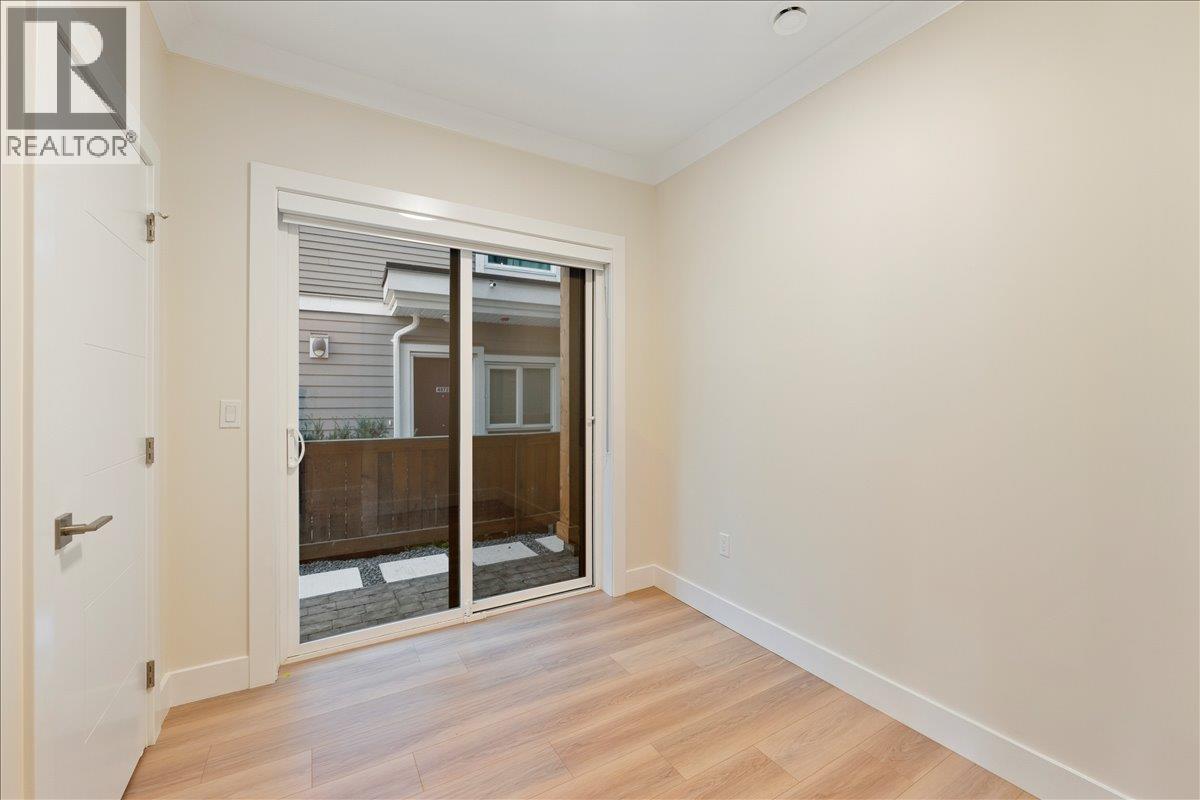 4854 Slocan Street, Vancouver, British Columbia  V5R 2A3 - Photo 38 - R3121947