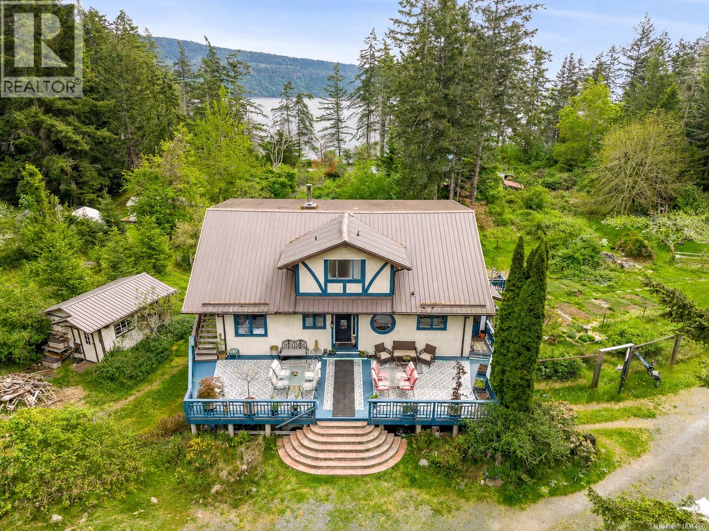 9510 McFarlane Rd, Denman Island, British Columbia