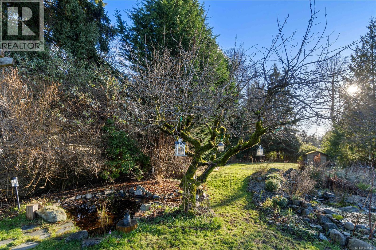 3872 Island Hwy W, Qualicum Beach, British Columbia  V9K 2G9 - Photo 19 - 1036446