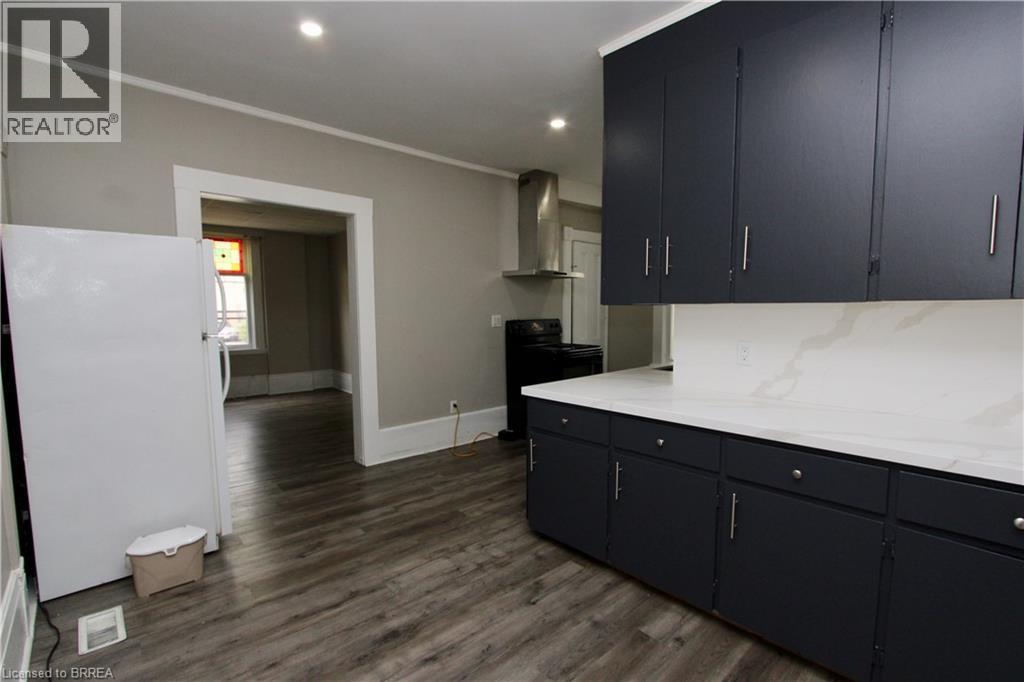 9 Fleet Street Unit# Front, Brantford, Ontario  N3T 3S8 - Photo 12 - 40829236