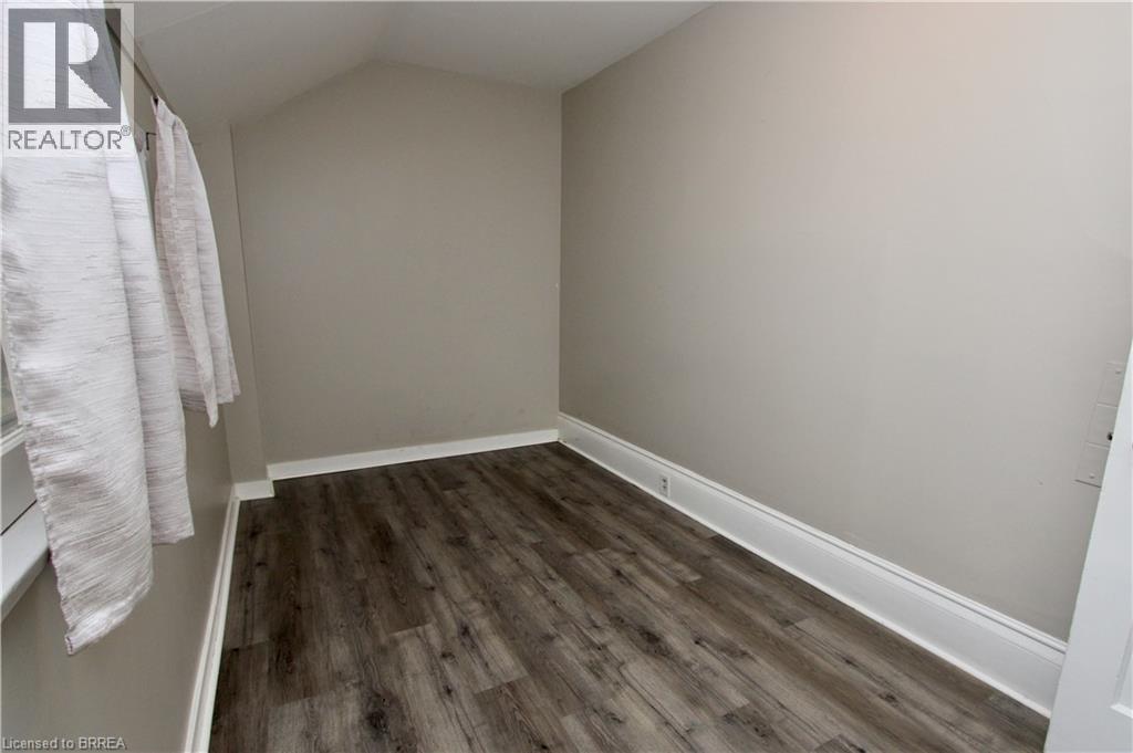 9 Fleet Street Unit# Front, Brantford, Ontario  N3T 3S8 - Photo 19 - 40829236