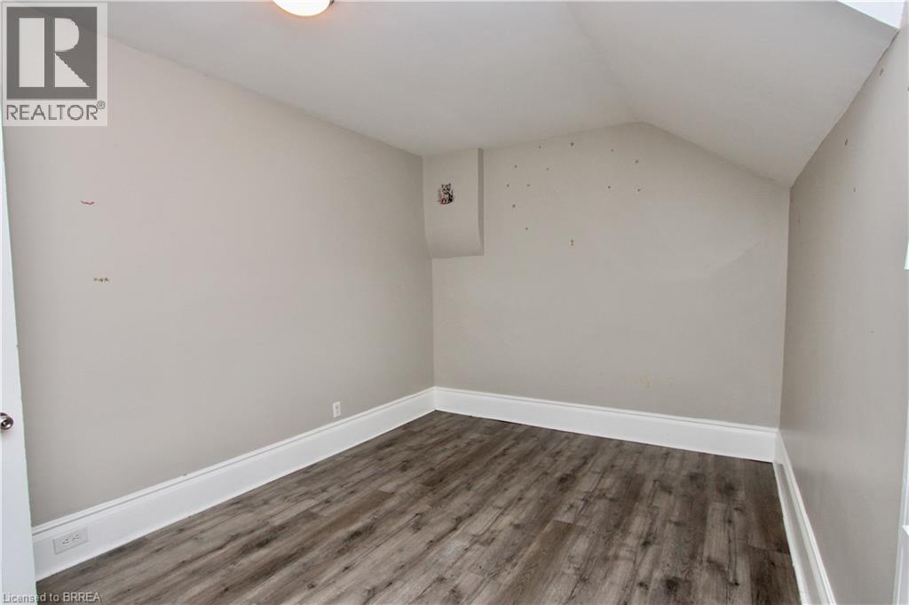 9 Fleet Street Unit# Front, Brantford, Ontario  N3T 3S8 - Photo 23 - 40829236