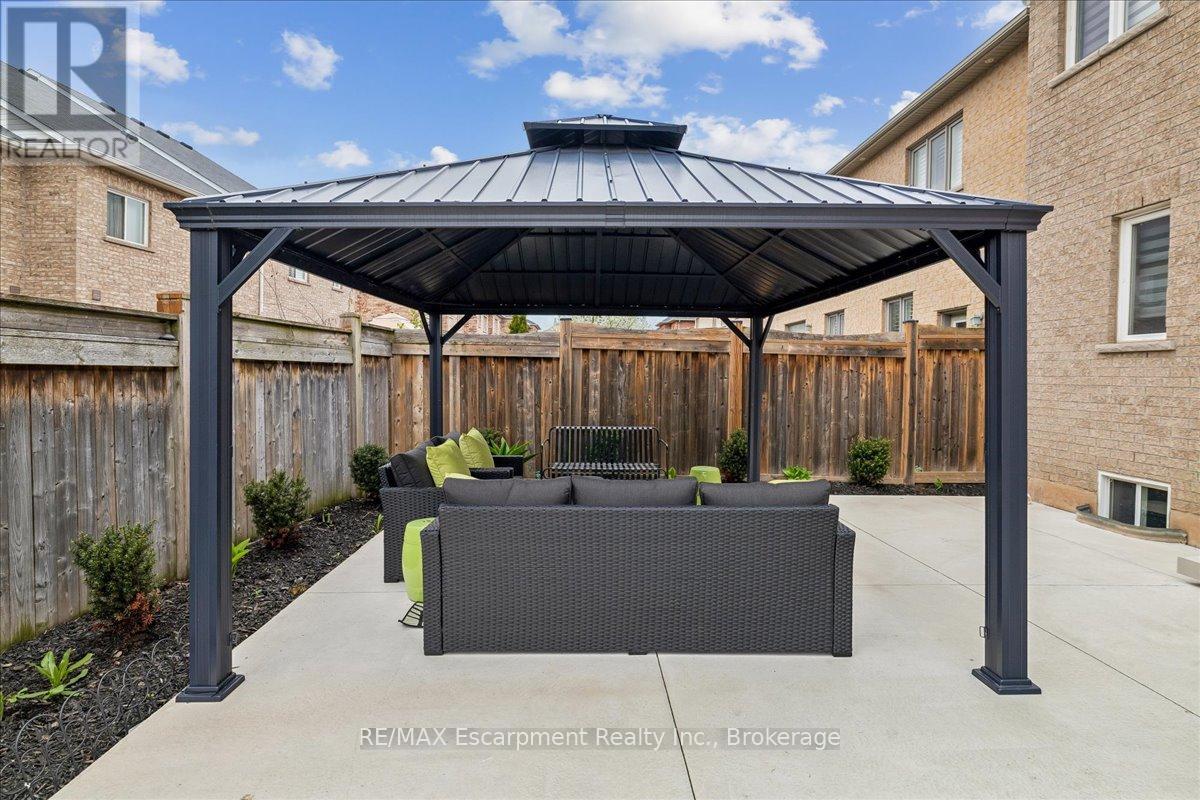 2400 Spring Meadow Way, Oakville, Ontario  L6M 0R6 - Photo 47 - W13113558