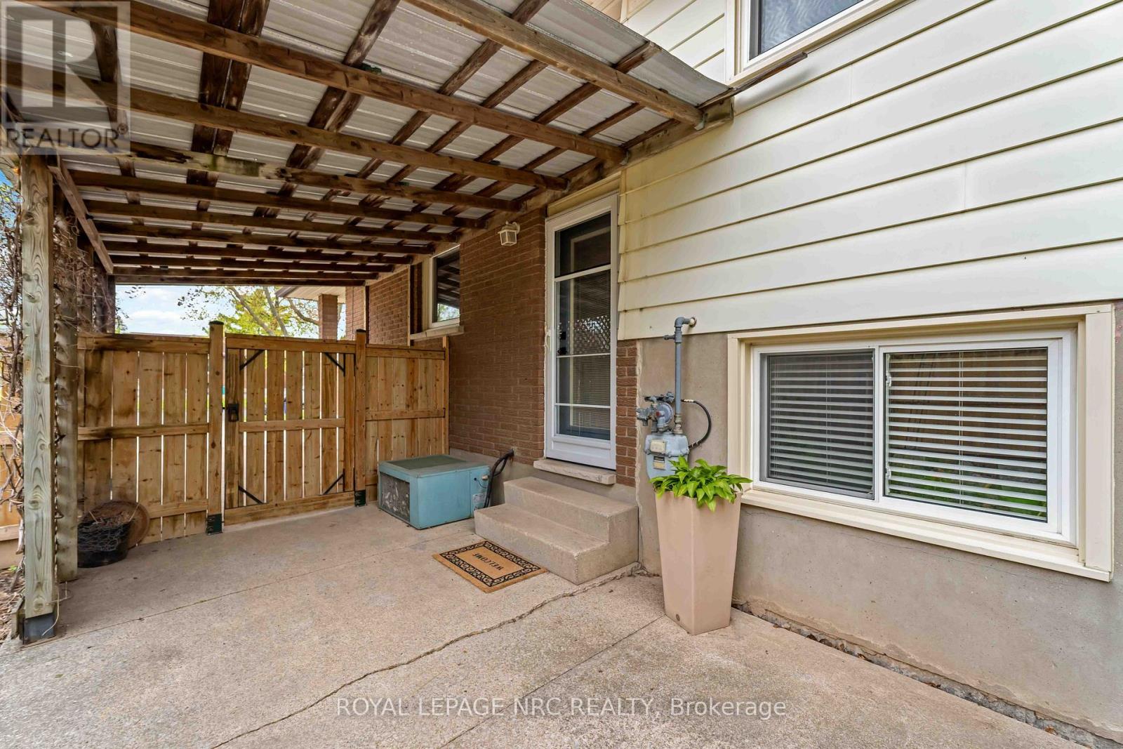 5753 Vine Street, Niagara Falls, Ontario  L2J 1K8 - Photo 24 - X13113610