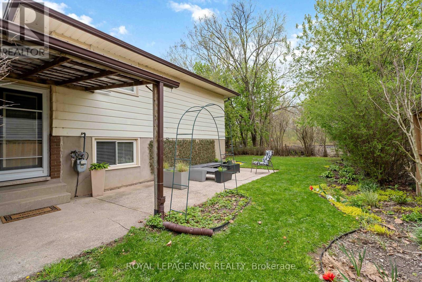 5753 Vine Street, Niagara Falls, Ontario  L2J 1K8 - Photo 25 - X13113610