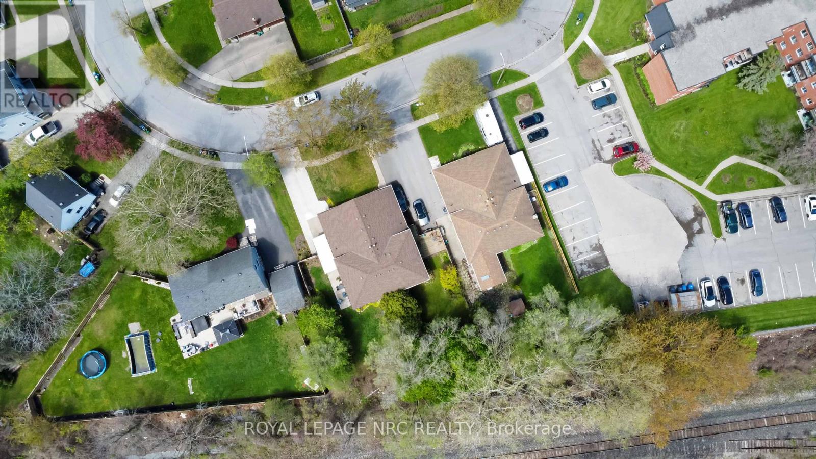 5753 Vine Street, Niagara Falls, Ontario  L2J 1K8 - Photo 32 - X13113610