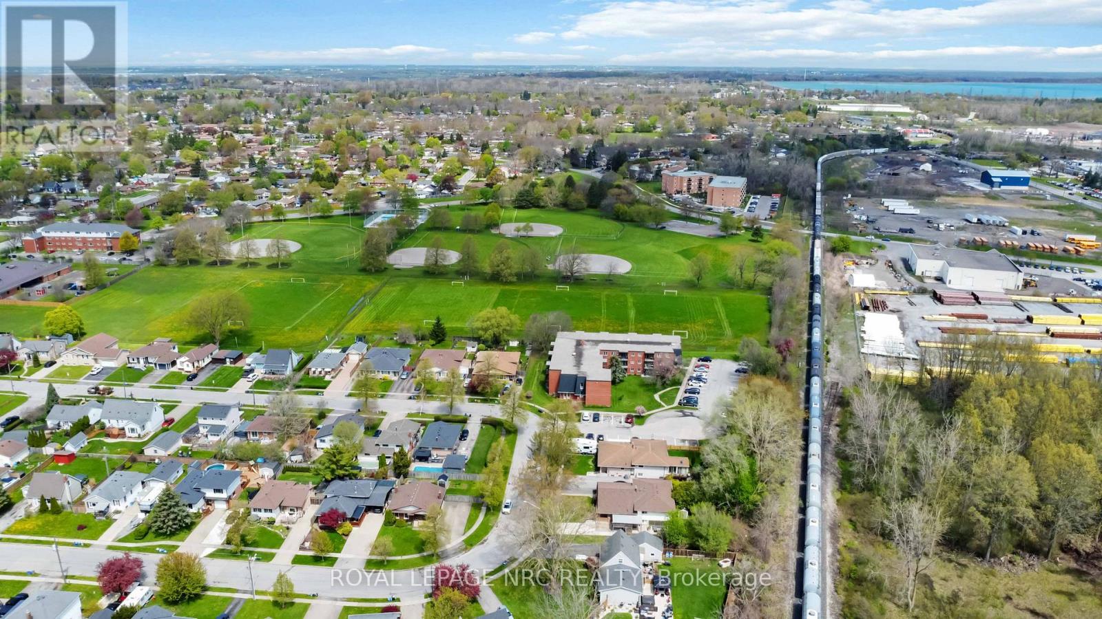 5753 Vine Street, Niagara Falls, Ontario  L2J 1K8 - Photo 41 - X13113610